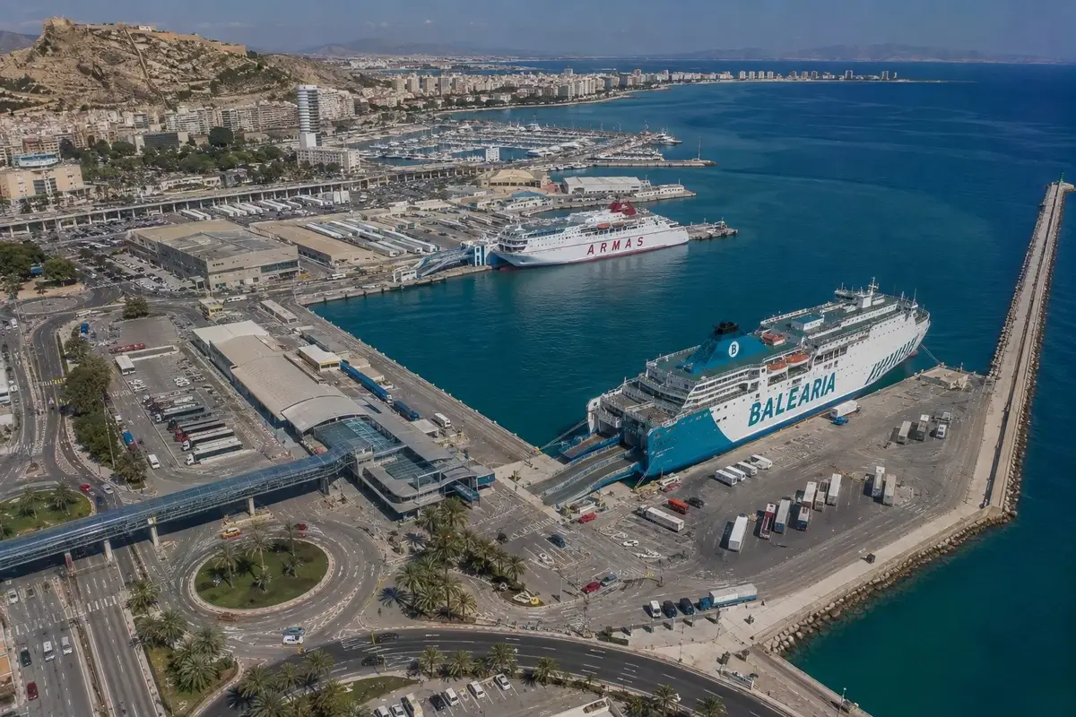 Port ferry de Alicante