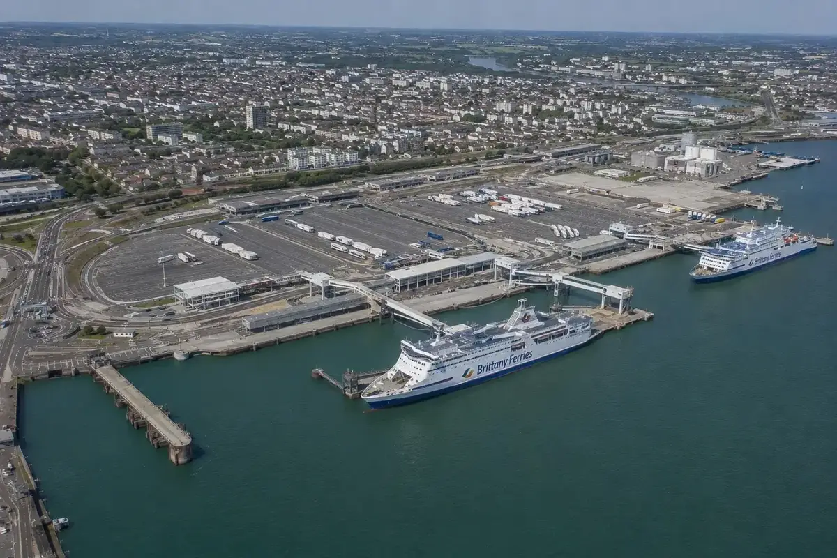 Port ferry de Caen