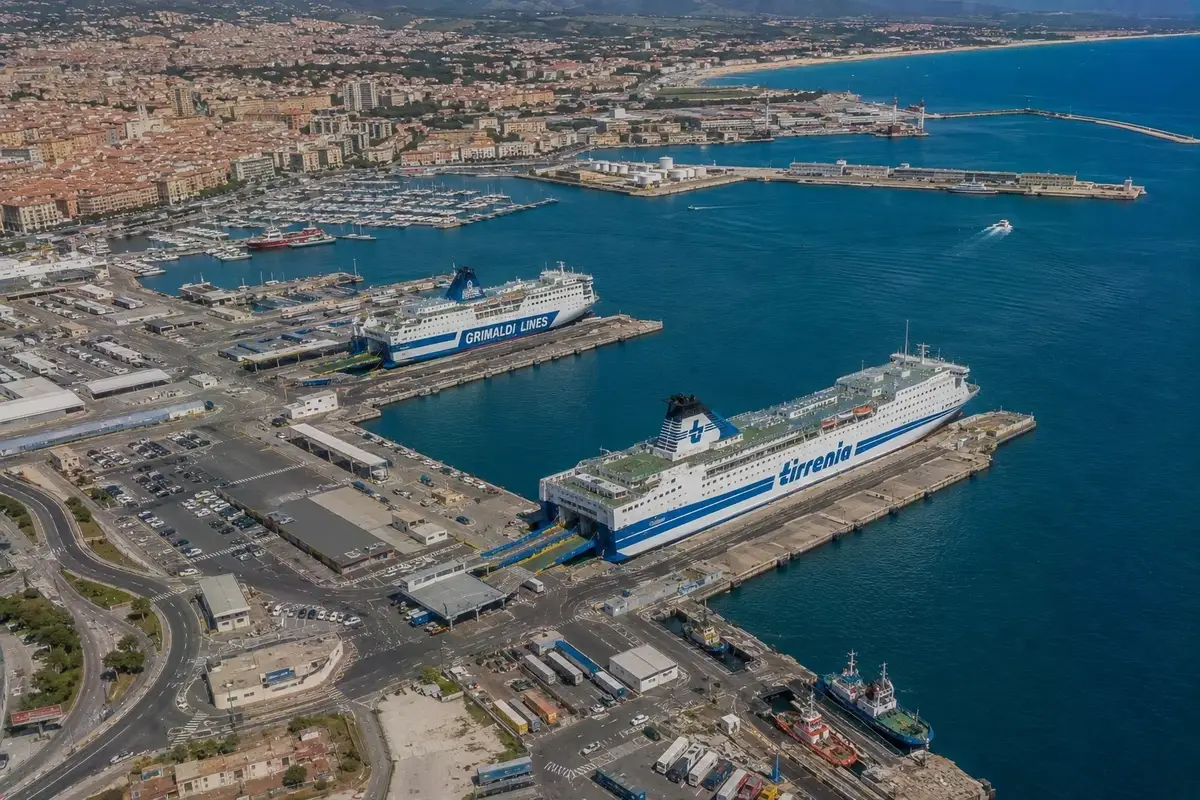 Port ferry de Cagliari