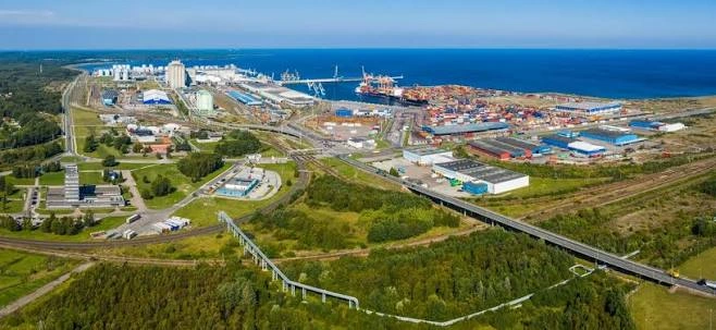 Port desservi par la liaison Vuosaari–Muuga