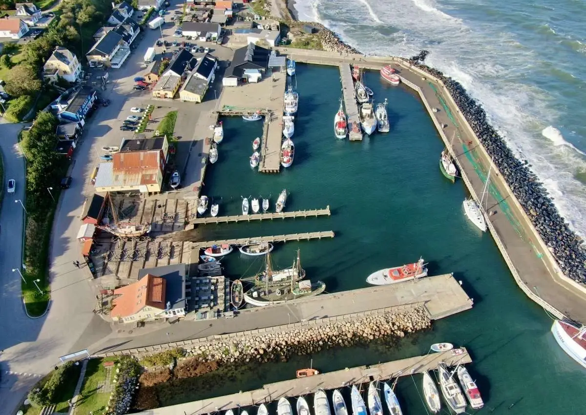 Port desservi par la liaison Ebeltoft–Odden