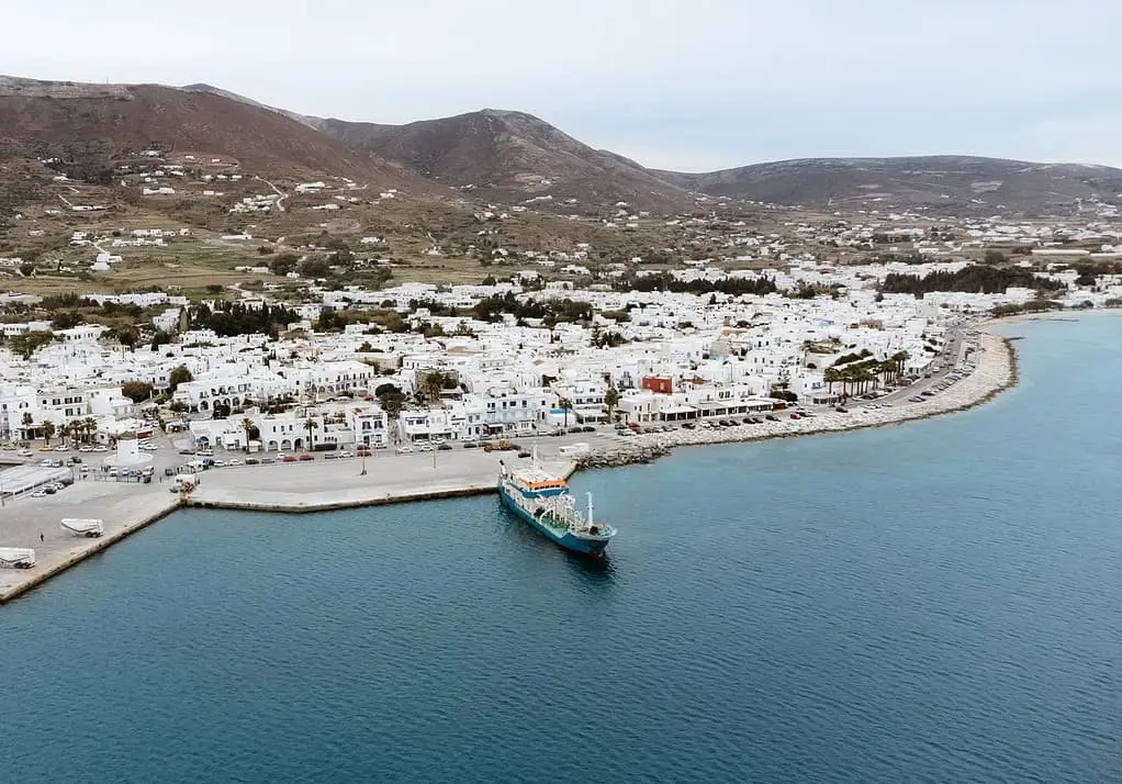 Paros