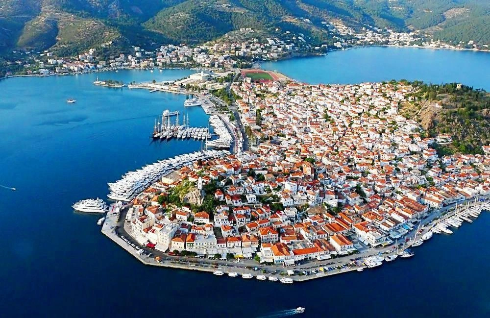 Poros