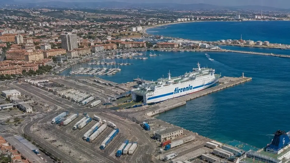 Port desservi par la liaison Gênes–Porto Torres