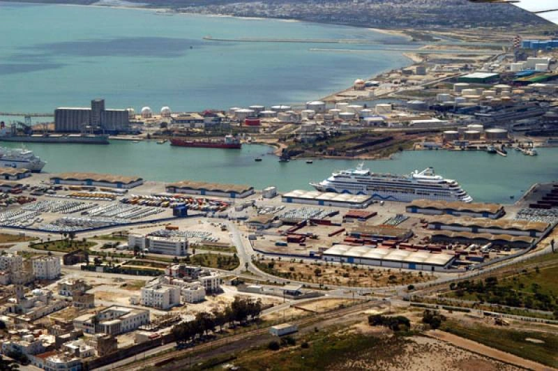 Port desservi par la liaison Gênes–Tunis