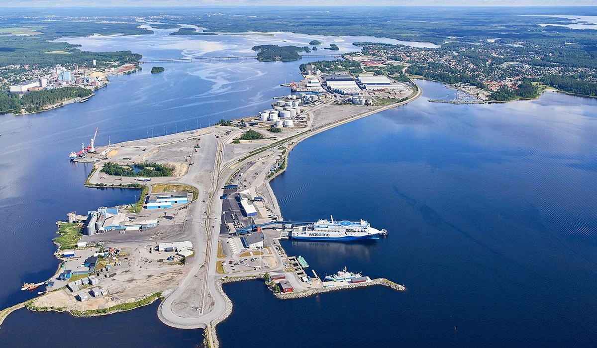 Port desservi par la liaison Vaasa–Umeå