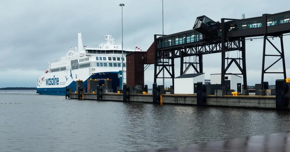 Port desservi par la liaison Vaasa–Umeå