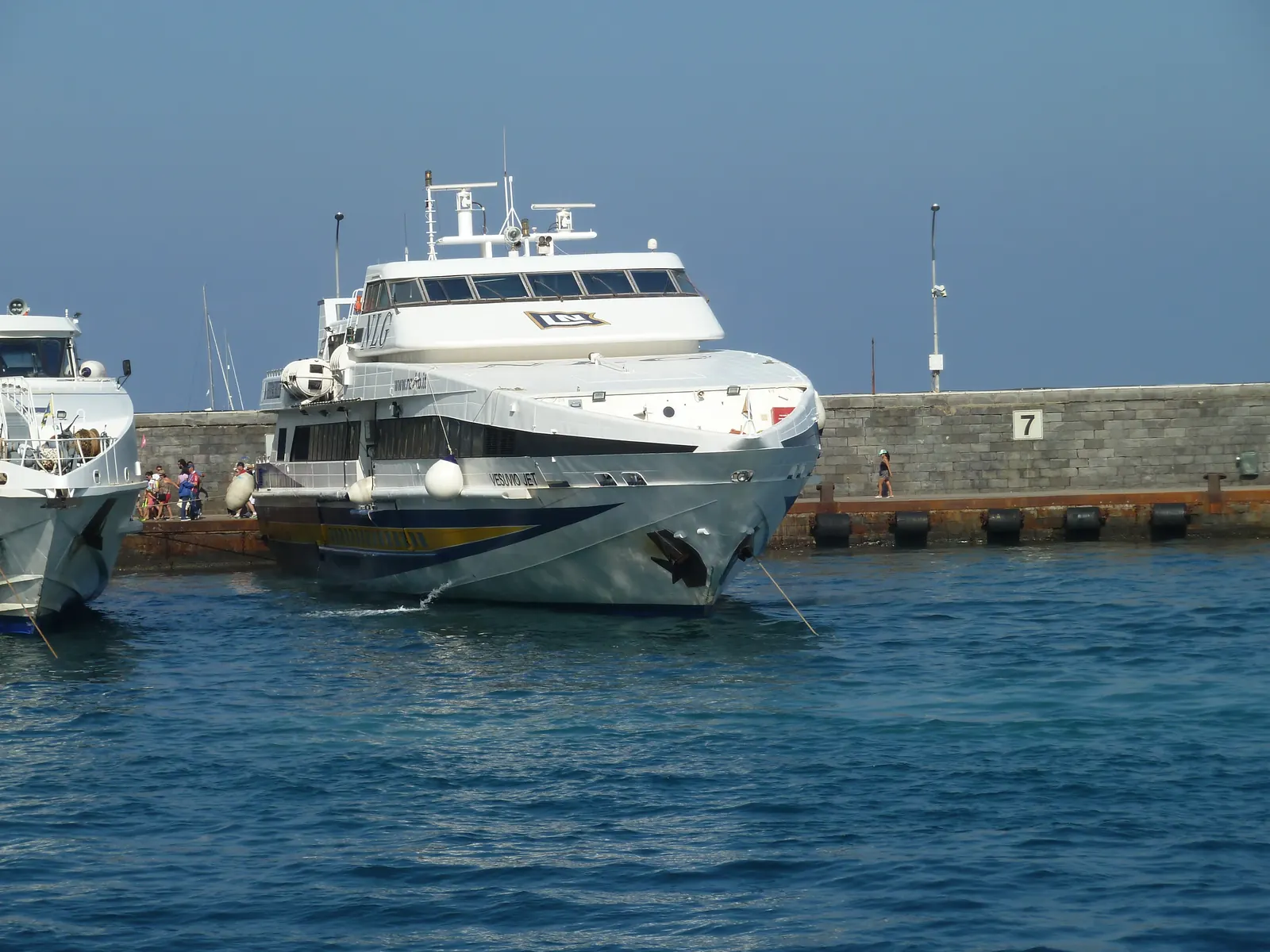 Navire Vesuvio Jet — NLG