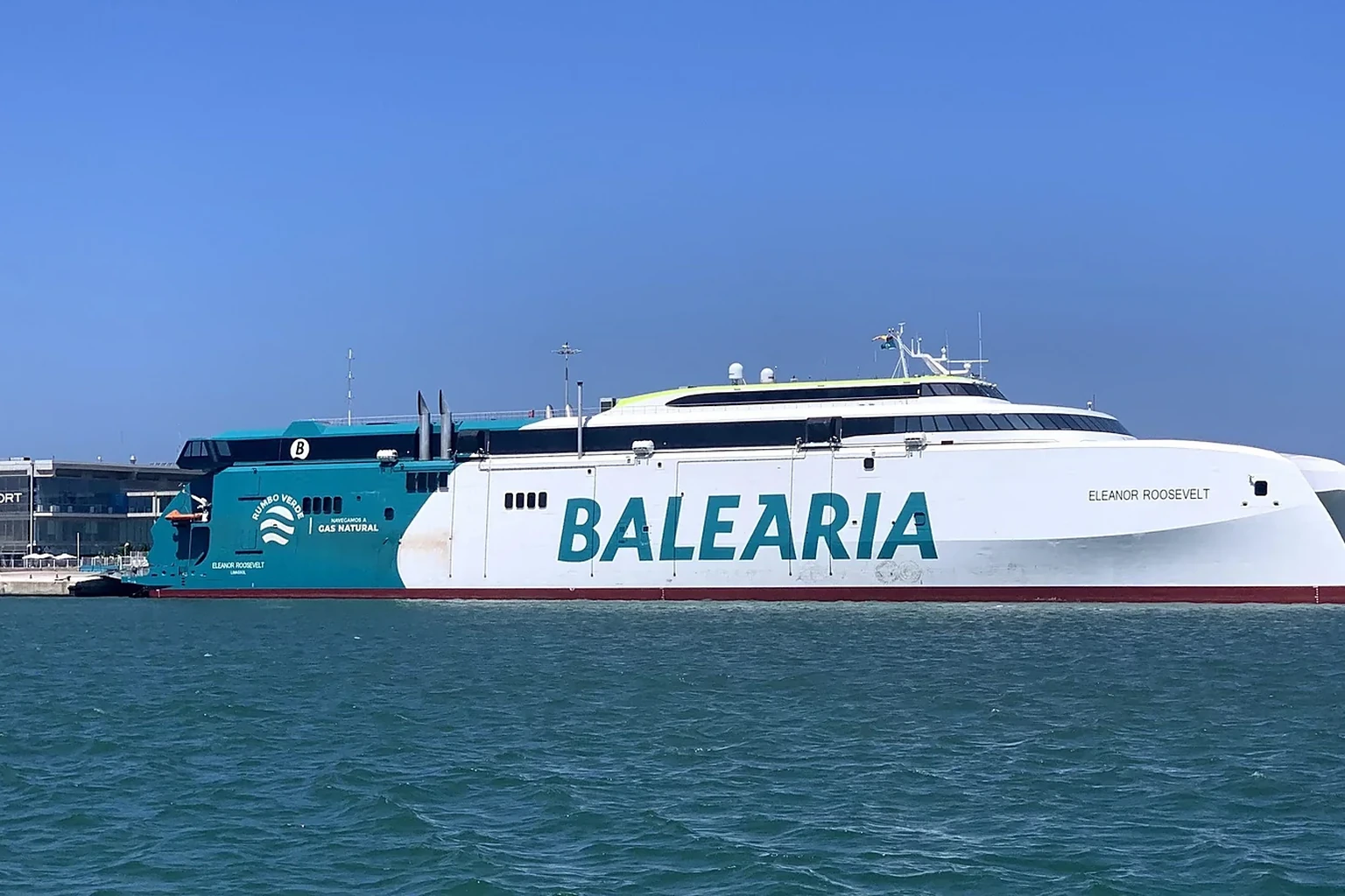 Ferry Baleària
