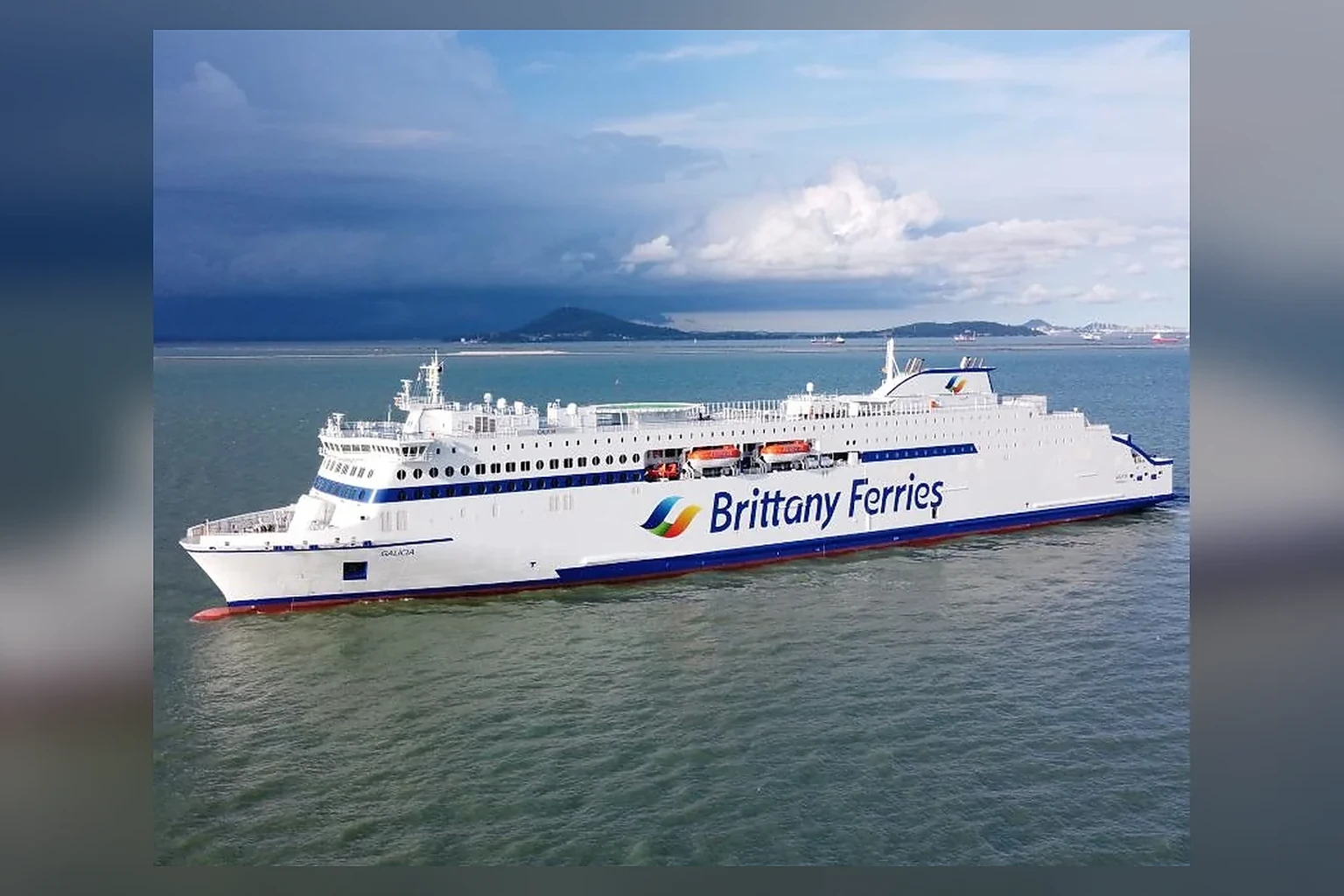 Ferry Brittany Ferries