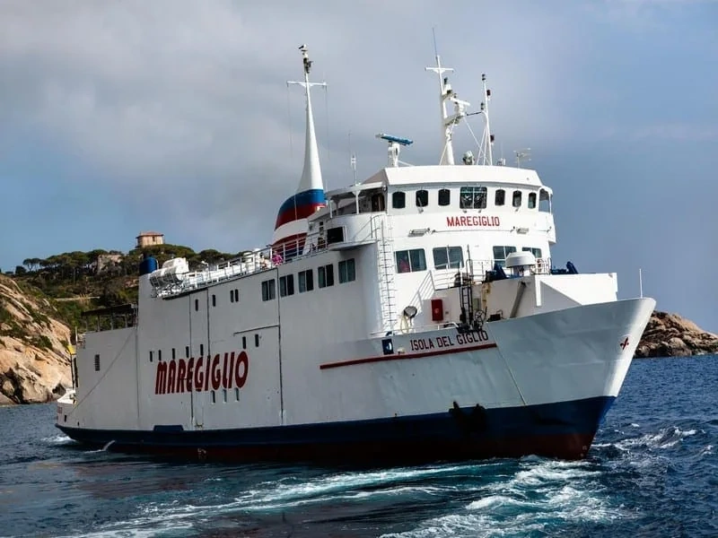 Ferry Maregiglio