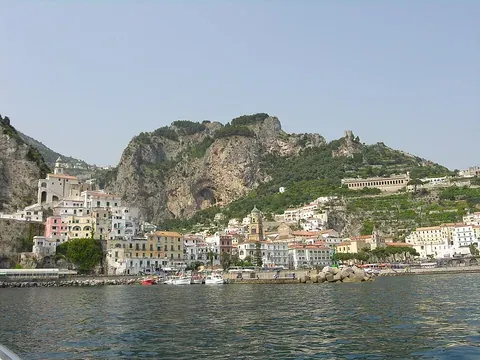 Vue sur Amalfi, Italie