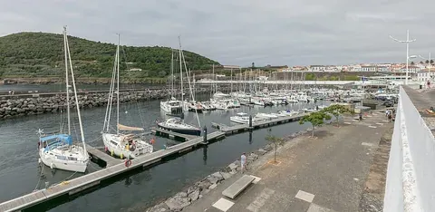 Vue sur Angra do Heroismo, Portugal