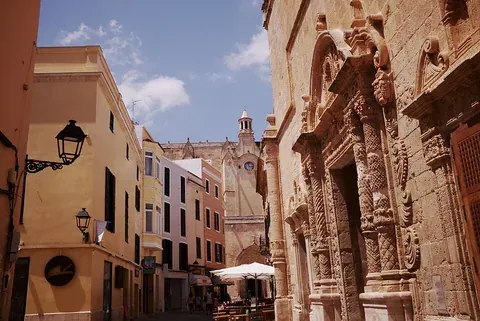 Vue de Ciutadella, Espagne