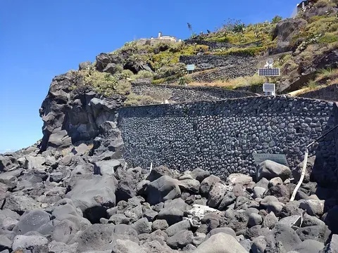 Vue de Ginostra (Stromboli), Italie
