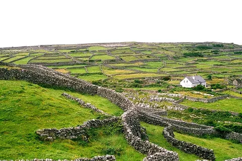 Vue d'Inis Oírr, Irlande