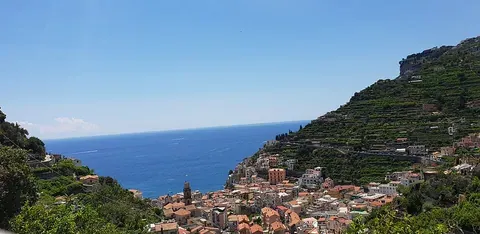 Vue de Minori, Italie