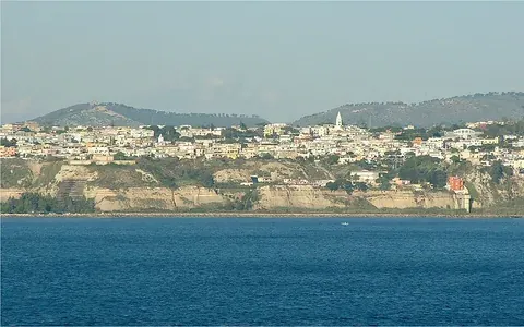 Vue du Monte di Procida, Italie