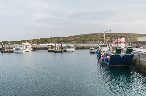 Vue de Rossaveel, Irlande