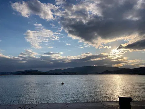 Vue de Volos, Grèce